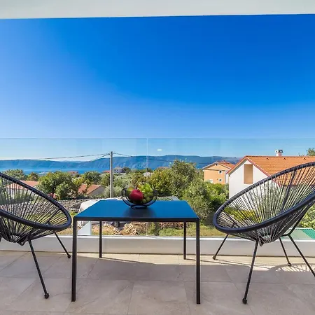 Insula Aurea No.1 Holiday home Linardici